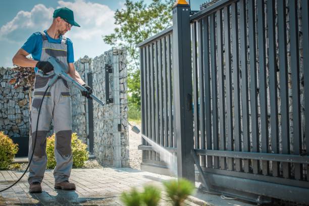 Best Driveway Pressure Washing  in Groveland, FL