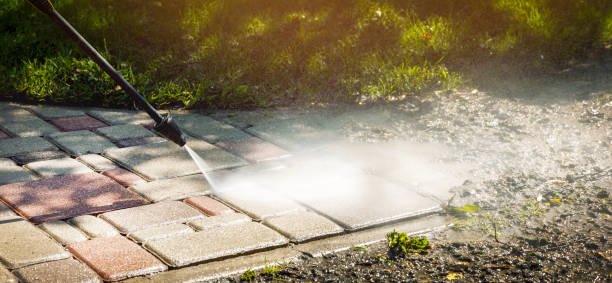 Best Driveway Pressure Washing  in Groveland, FL